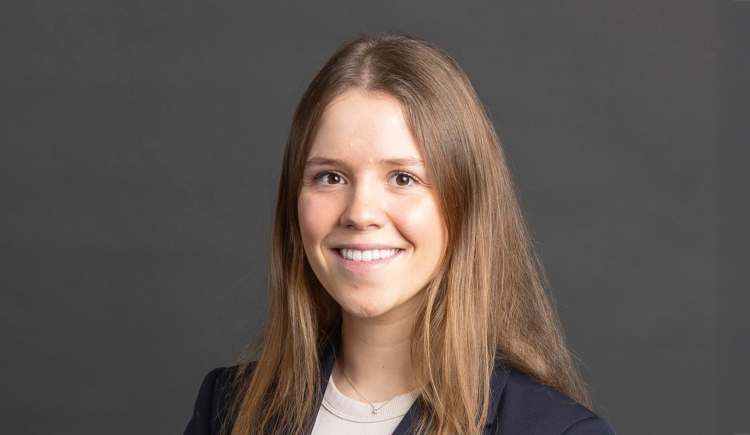 julie dernelle Mobile