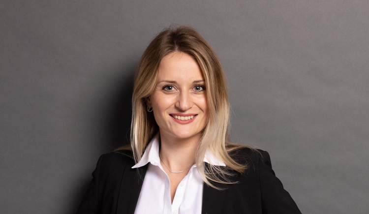 delphine frye Mobile