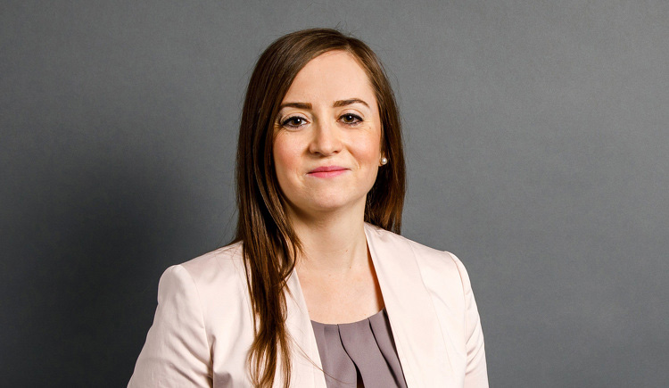 julia praeger mobile