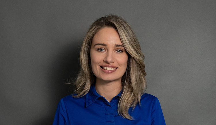 nina dorenbosch Mobile