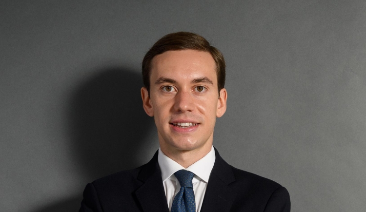 alejandro sola Mobile