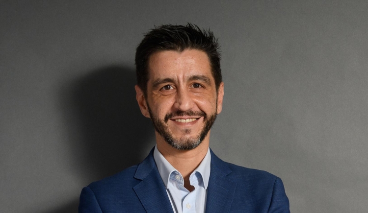 fernando ruiz Mobile