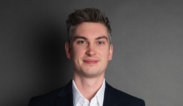 alex kyrtsoudis Mobile