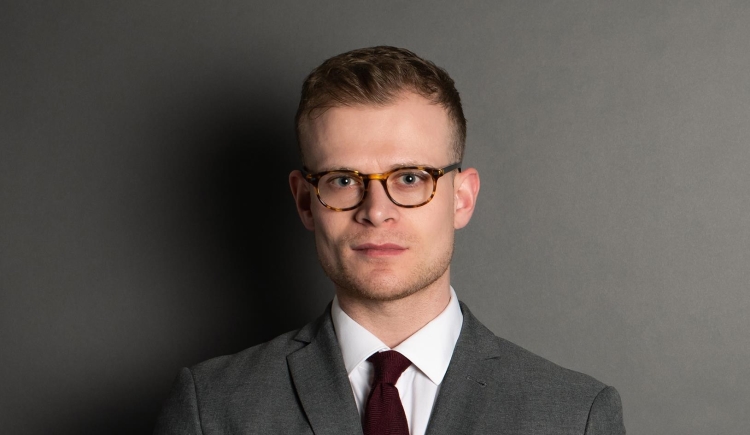 alfie armstrong Mobile