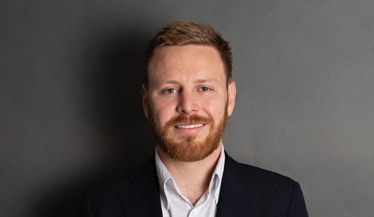 benjamin simon Mobile