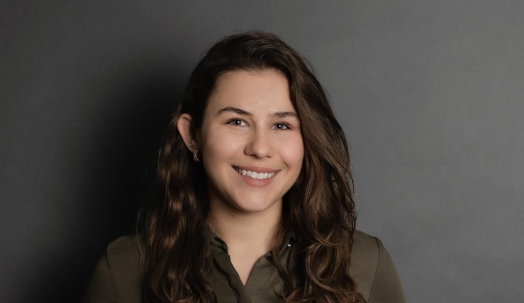 carina rodriguez Mobile