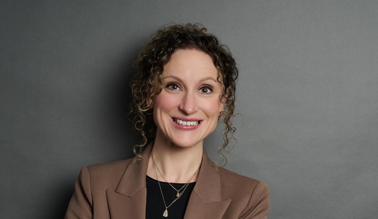 eleanor kerslake Mobile