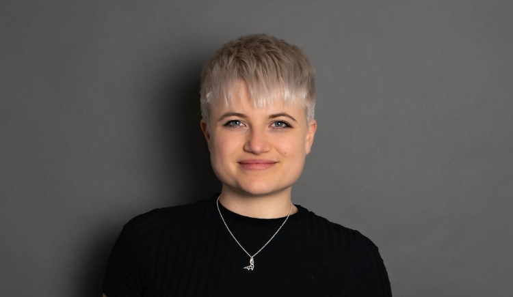 francesca mansell Mobile