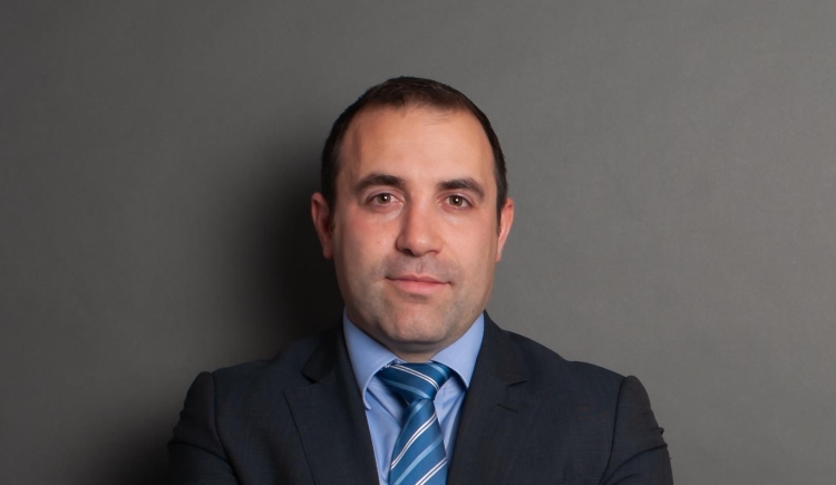 roberto pescador Mobile